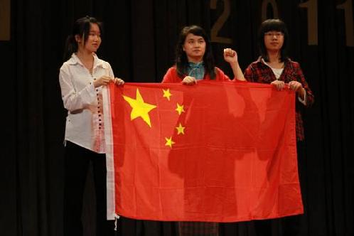澳门沙金官方网站同学饰演的坚定宣誓的江姐